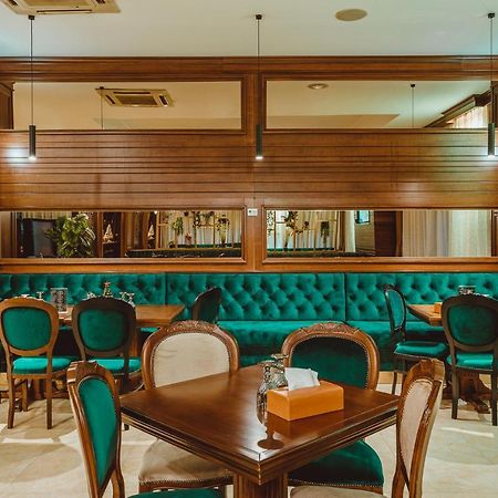 Motel Andra Tecuci Zewnętrze zdjęcie