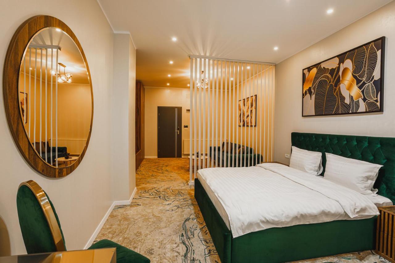 Motel Andra Tecuci Zewnętrze zdjęcie