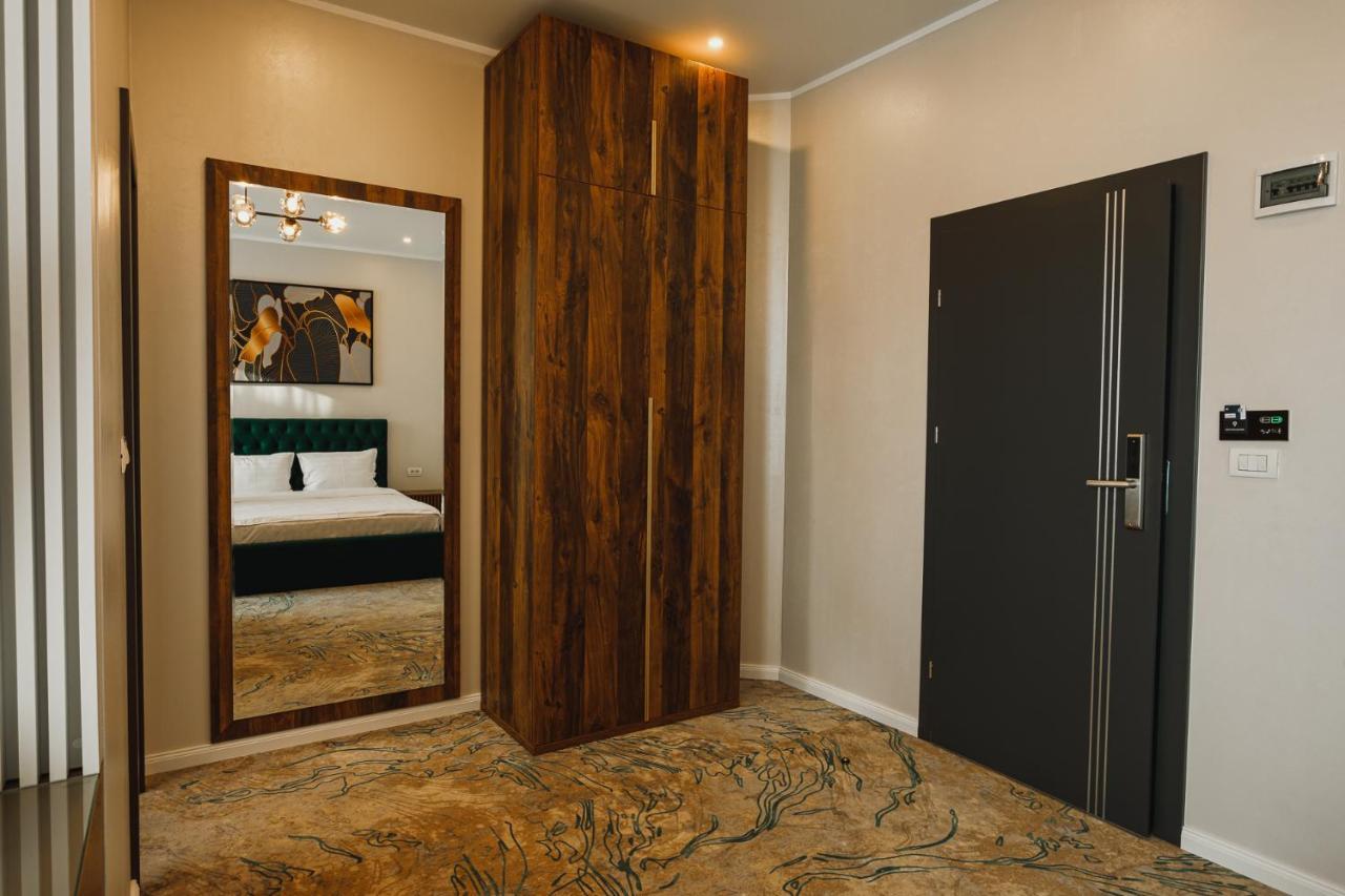 Motel Andra Tecuci Zewnętrze zdjęcie