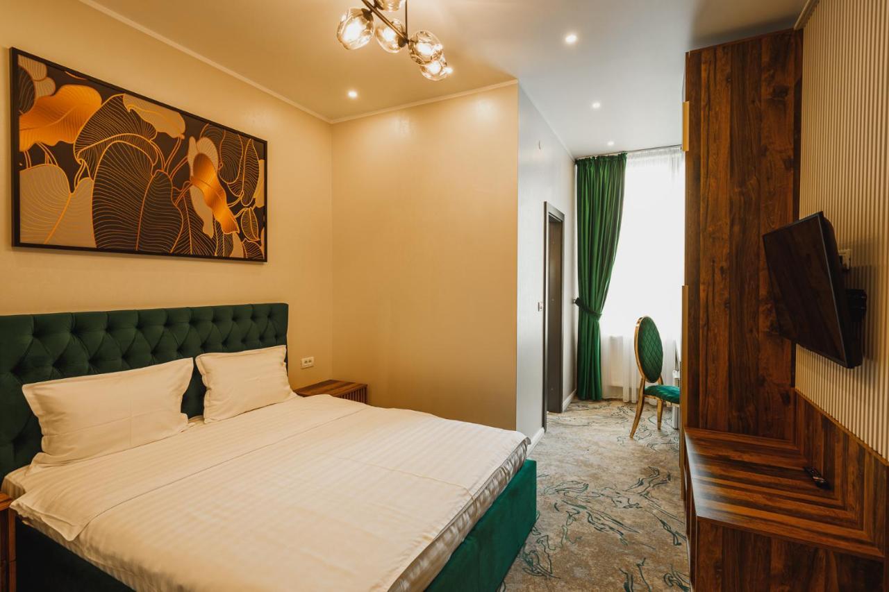 Motel Andra Tecuci Zewnętrze zdjęcie