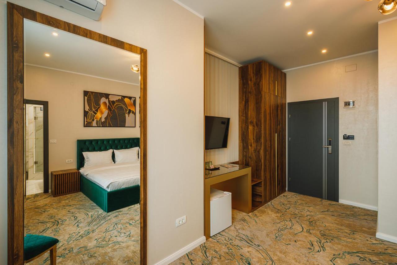 Motel Andra Tecuci Zewnętrze zdjęcie