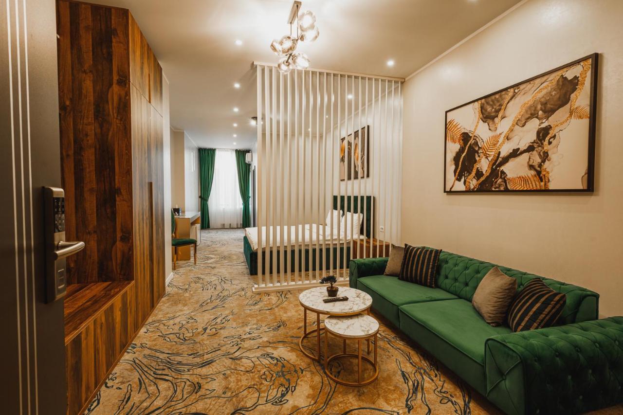 Motel Andra Tecuci Zewnętrze zdjęcie