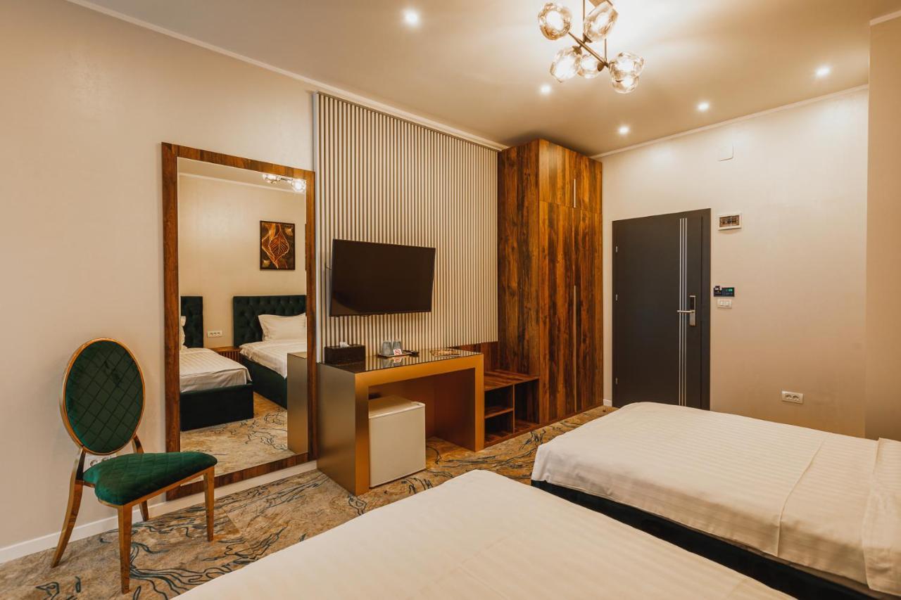 Motel Andra Tecuci Zewnętrze zdjęcie